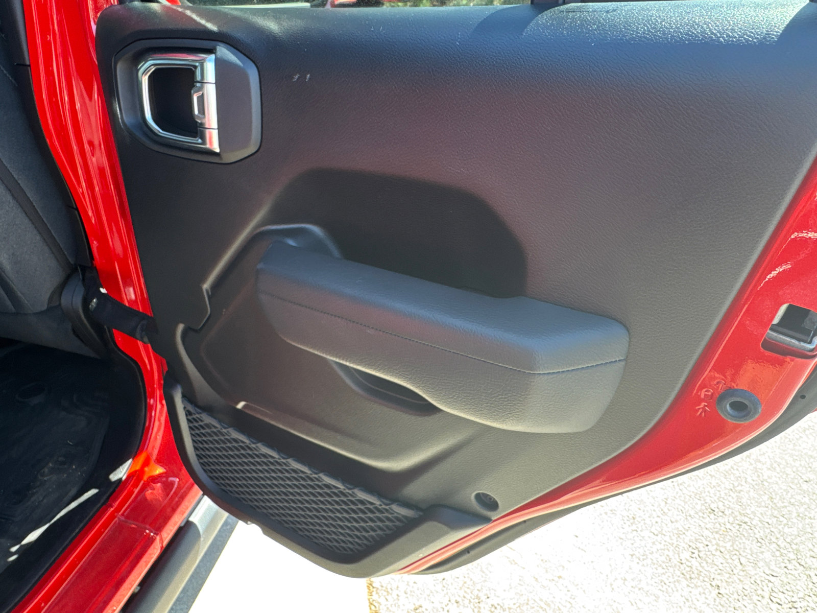 Used 2025 Jeep Wrangler Willys image 17