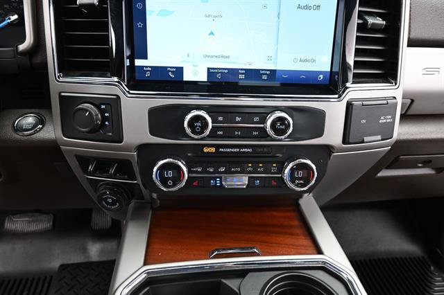Used 2022 Ford F450 King Ranch AWD/4WD image 13