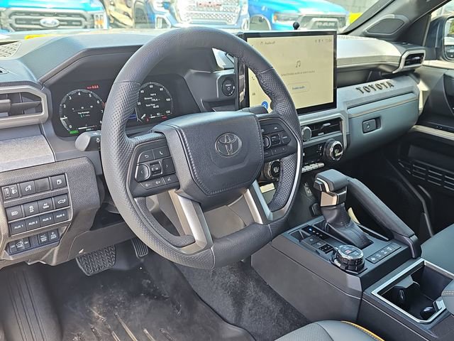Used 2025 Toyota Tacoma 4x4 Double Cab Hybrid w/ Tow Tech Package image 15
