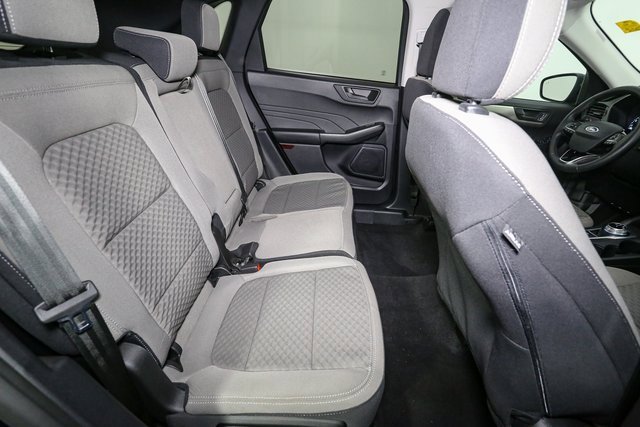 Used 2022 Ford Escape SE w/ SE Sport Appearance Package image 20