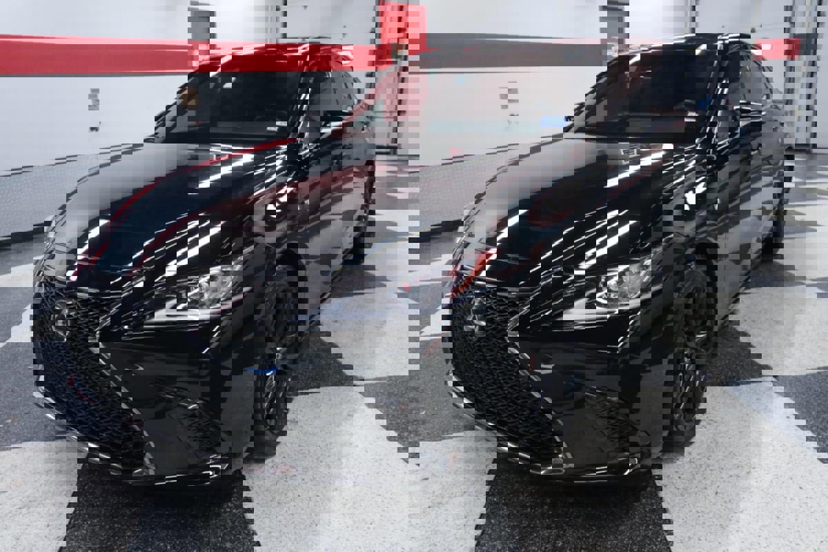 Used 2022 Lexus ES 350 F Sport w/ Accessory Package 2 image 5