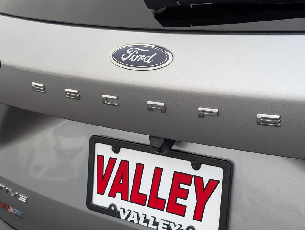 Used 2023 Ford Escape Active image 12