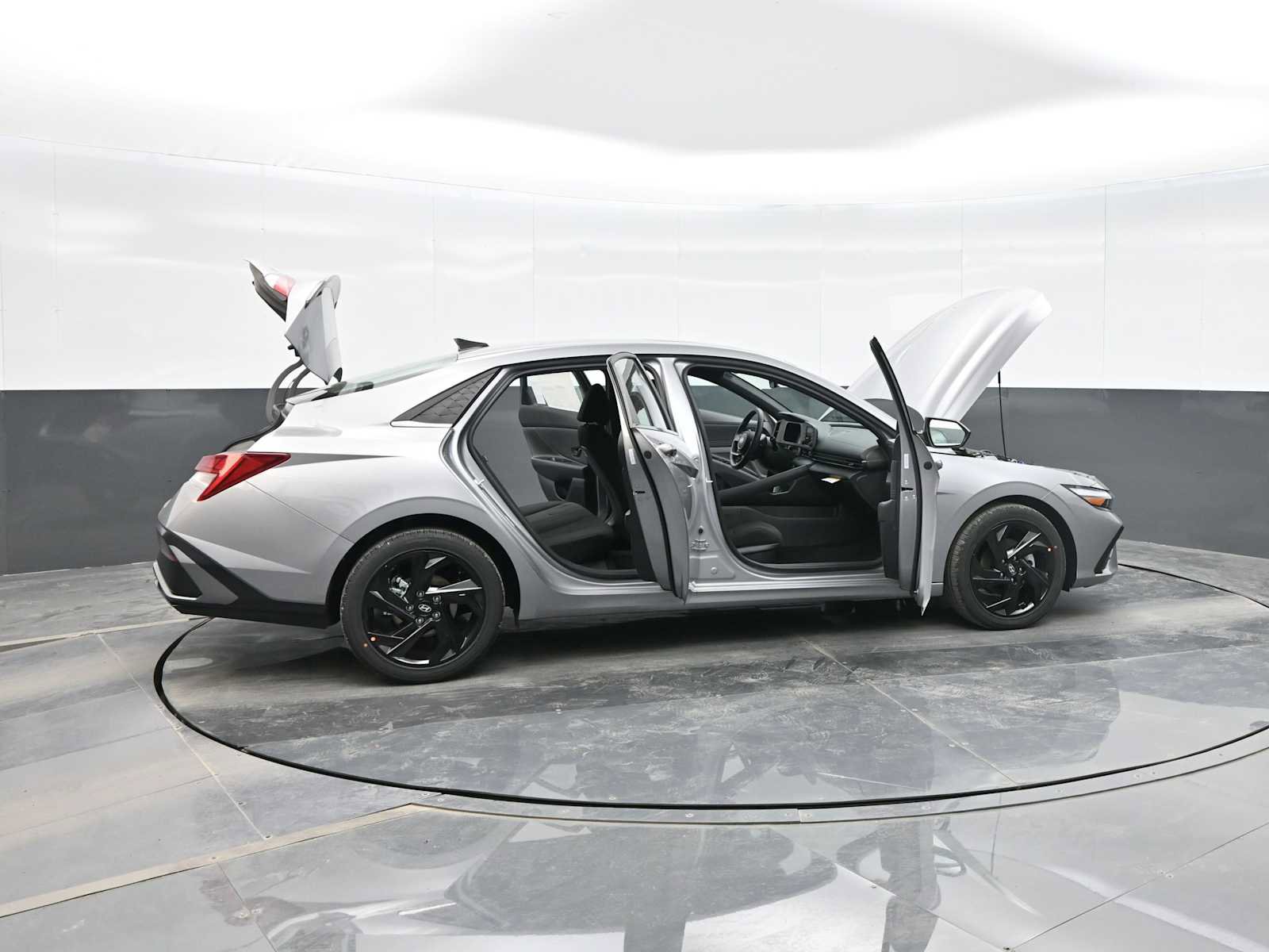 New 2026 Hyundai Elantra SEL Sport Premium image 31