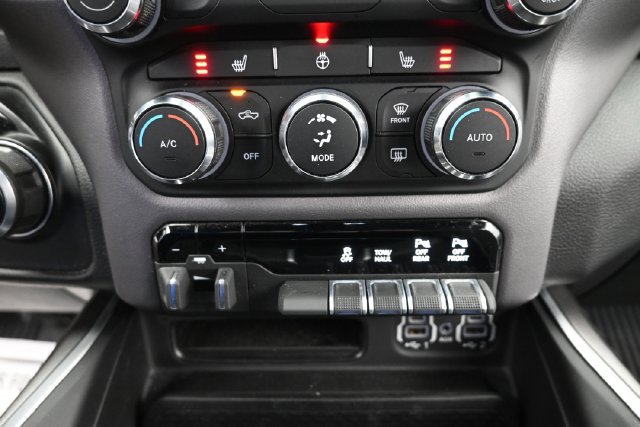 Used 2021 RAM 1500 Big Horn AWD/4WD image 13