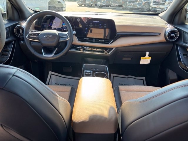 Certified 2025 Chevrolet Equinox ACTIV w/ Convenience Package III AWD/4WD image 24