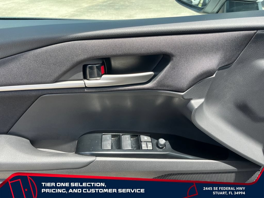 Used 2025 Toyota Camry LE FWD image 23