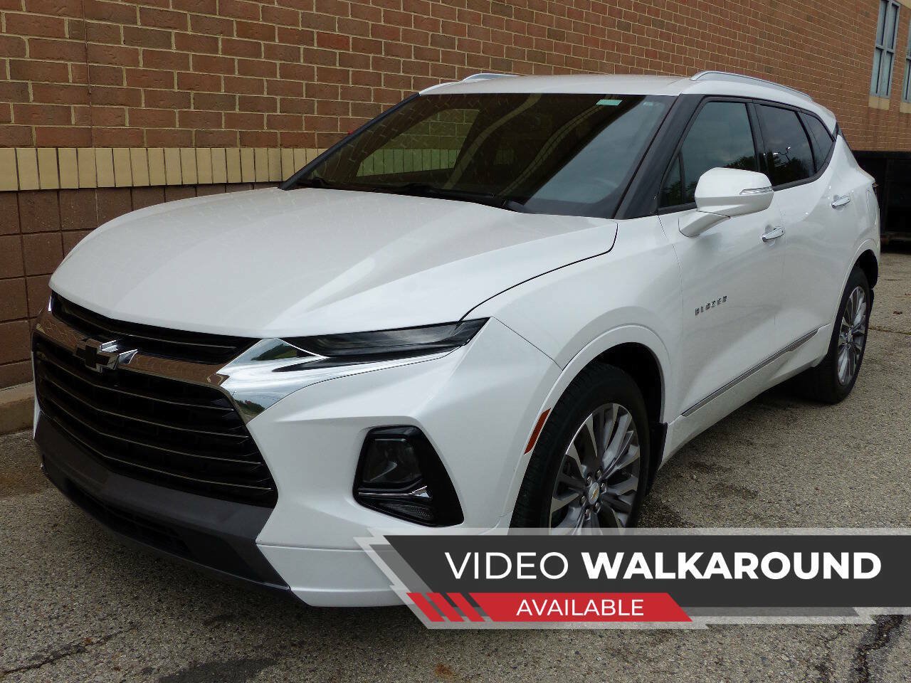 Used 2020 Chevrolet Blazer Premier w/ LPO, Floor Liner Package AWD/4WD image 1