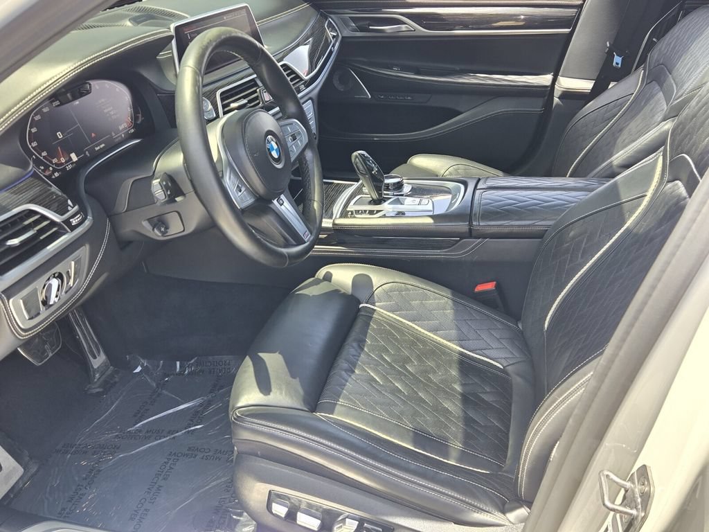 Used 2021 BMW 750i xDrive w/ Autobahn Package AWD/4WD image 10