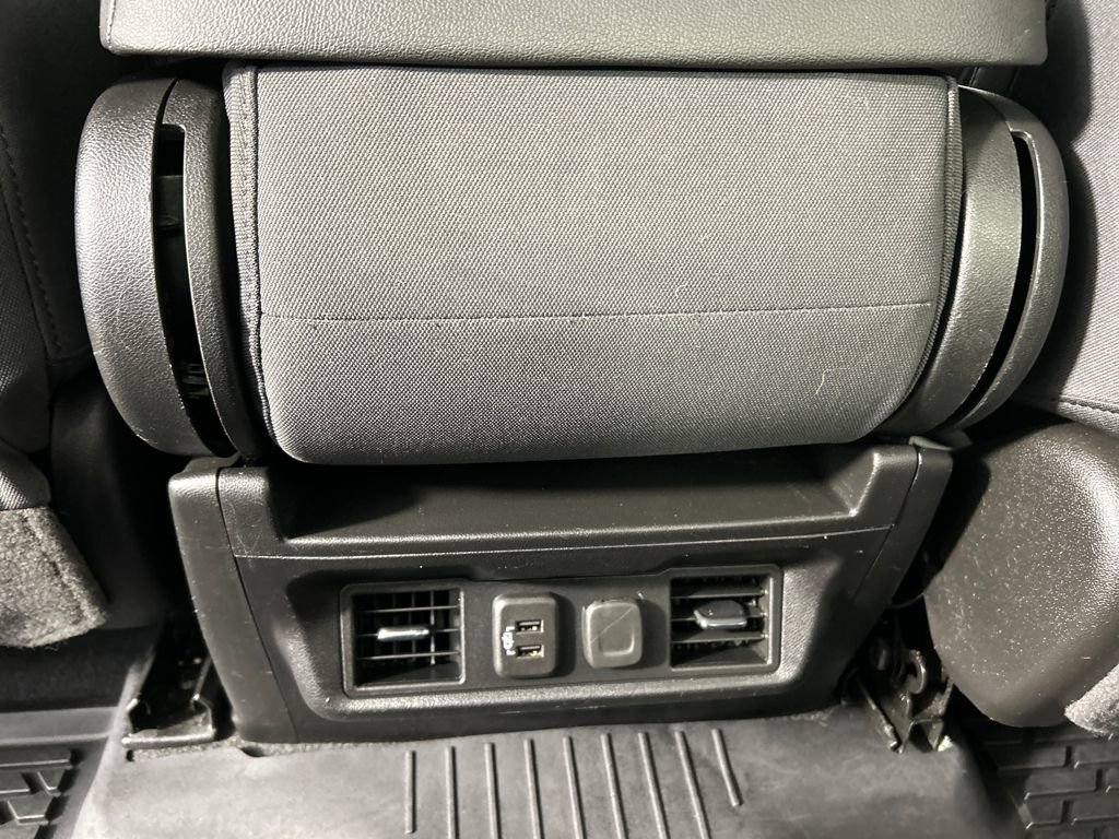 Used 2021 Chevrolet Silverado 1500 LT image 20