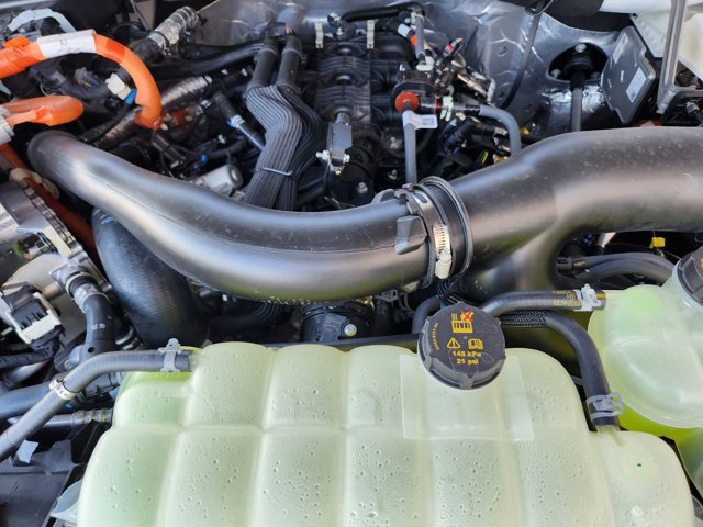 New 2025 Ford F150 Lariat w/ Equipment Group 501A Mid image 24