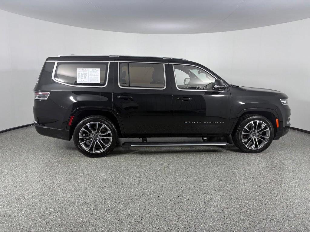 Used 2023 Jeep Grand Wagoneer Series III AWD/4WD image 8