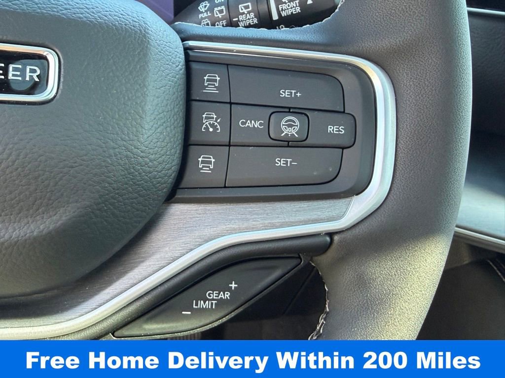 New 2026 Jeep Grand Wagoneer L 4WD image 17