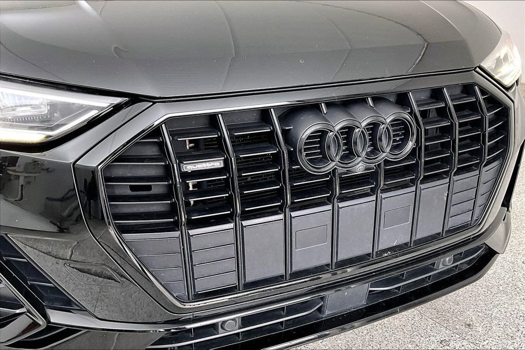 Used 2021 Audi Q3 2.0T Premium Plus w/ Premium Plus Package AWD/4WD image 35