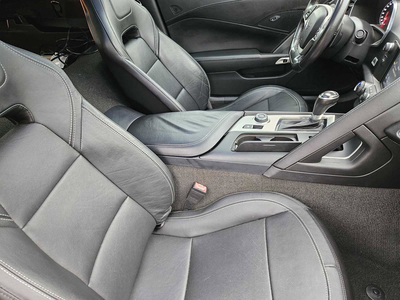 Used 2016 Chevrolet Corvette Stingray Coupe image 14