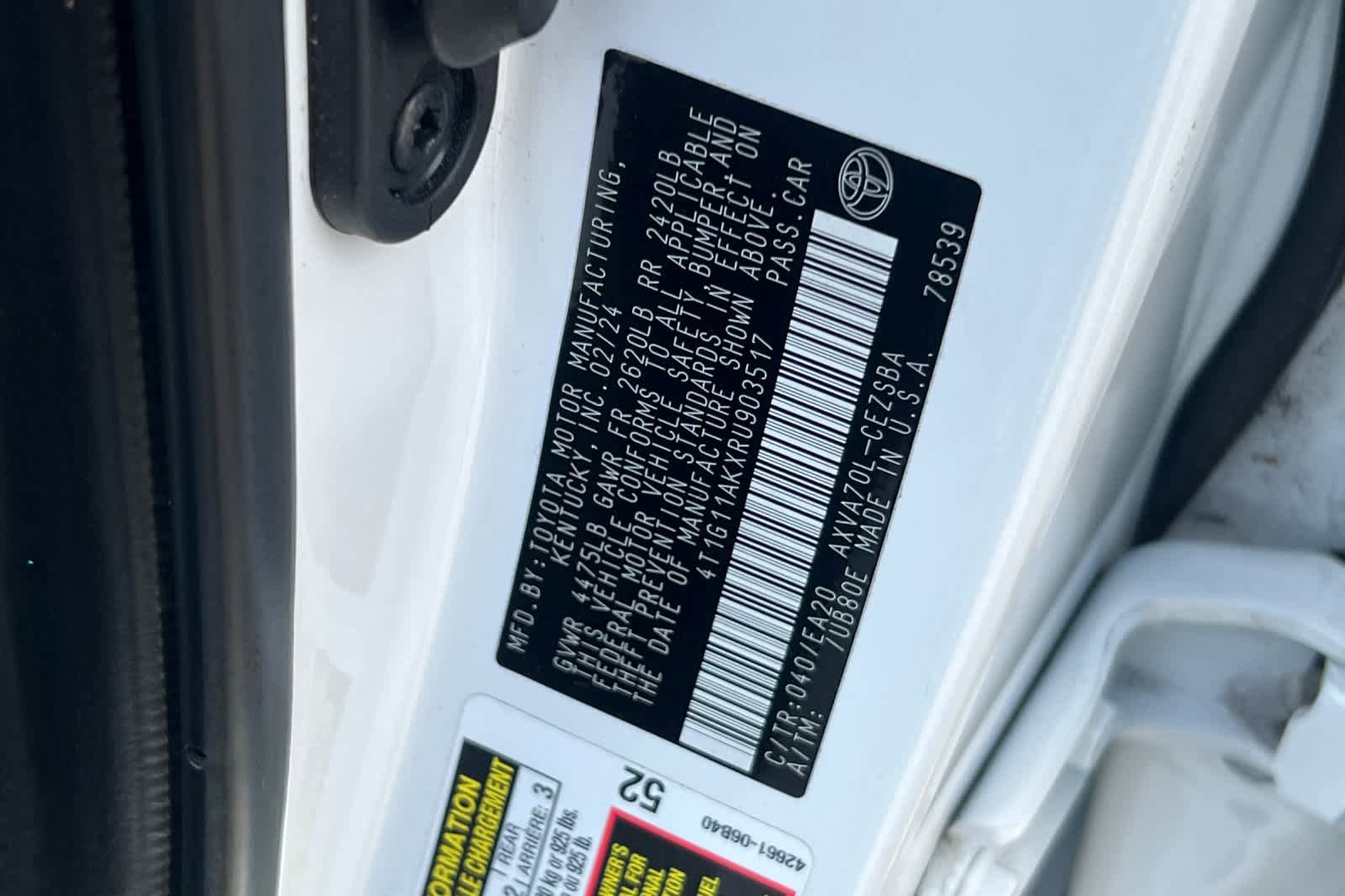Used 2024 Toyota Camry SE FWD image 31