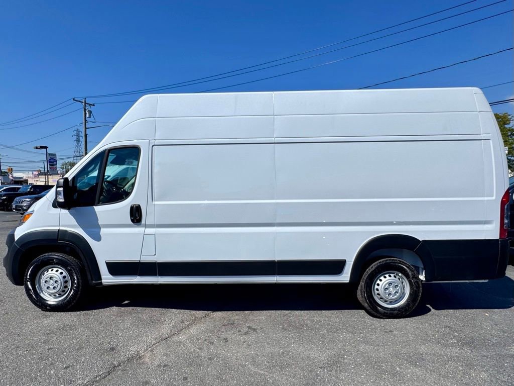 Used 2025 RAM ProMaster 3500 FWD image 4