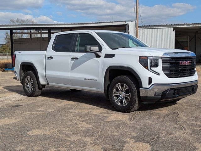 Used 2024 GMC Sierra 1500 Pro w/ Pro Value Package image 2