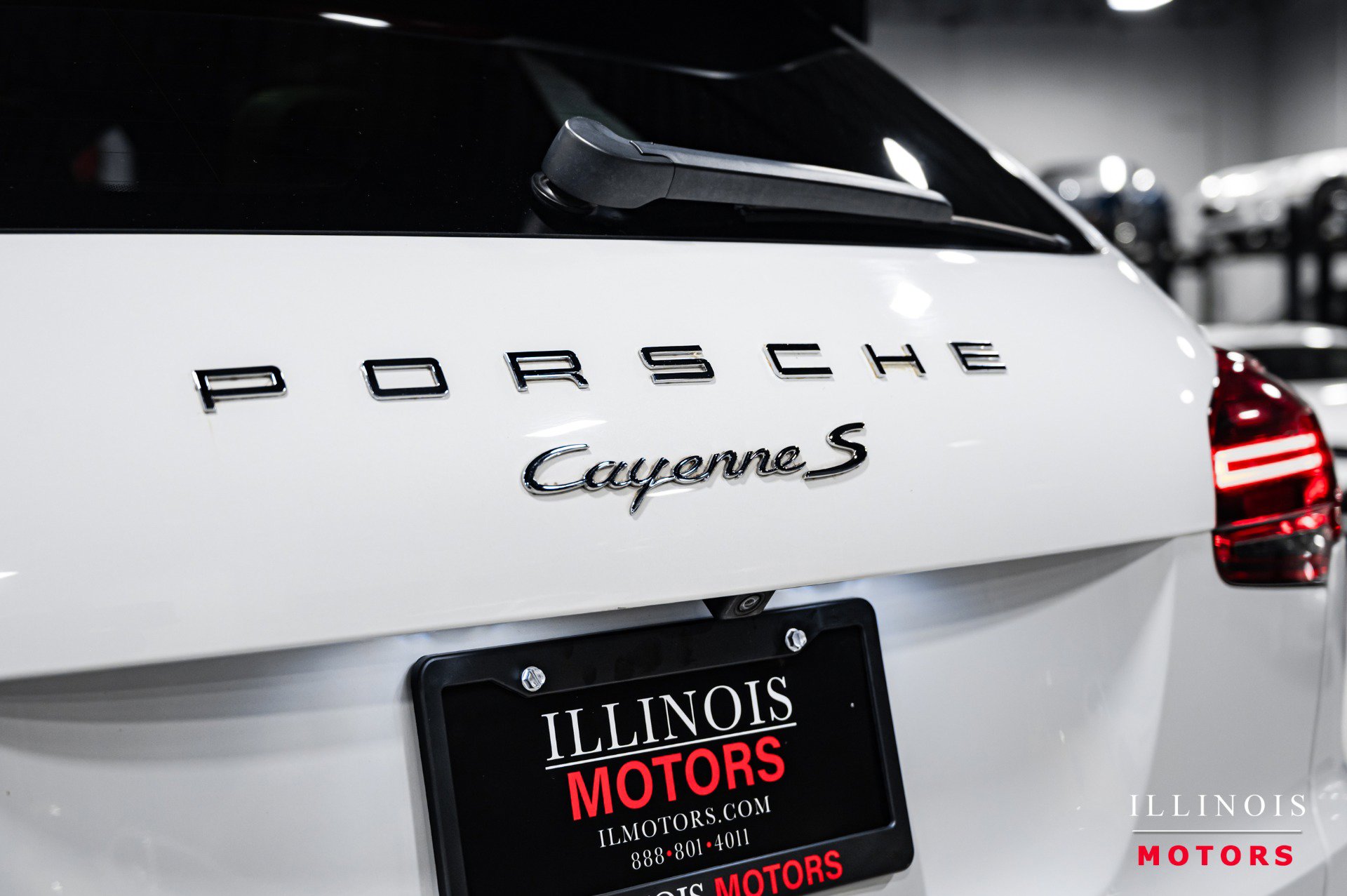 Used 2016 Porsche Cayenne S image 15