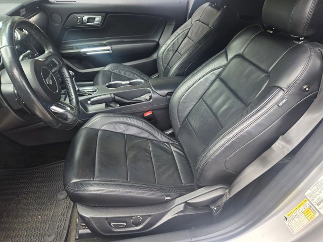 Used 2018 Ford Mustang Coupe w/ Equipment Group 101A RWD image 14