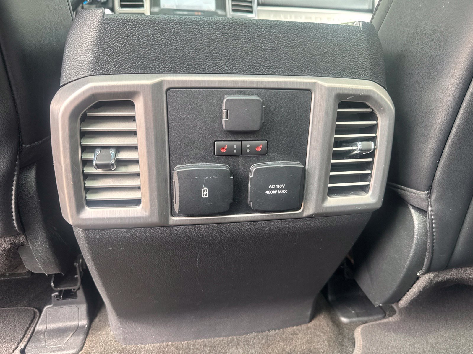 Used 2019 Ford F350 Platinum w/ Platinum Ultimate Package AWD/4WD image 21