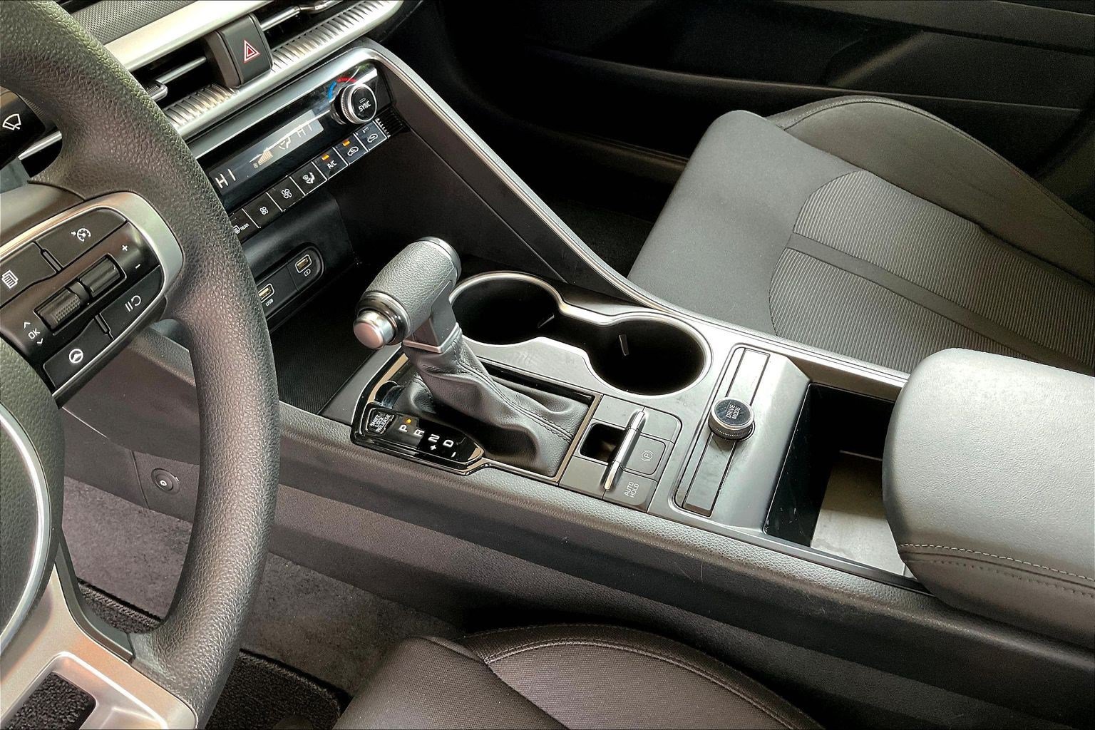 Used 2021 Kia K5 LXS FWD image 16