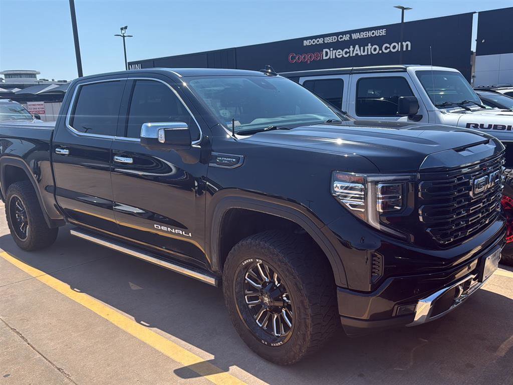 Used 2023 GMC Sierra 1500 Denali Ultimate AWD/4WD image 1