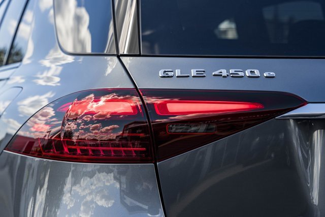 New 2026 Mercedes-Benz GLE 450e 4MATIC image 7