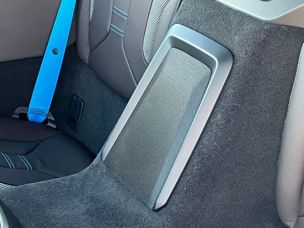 Used 2014 BMW i8 image 19