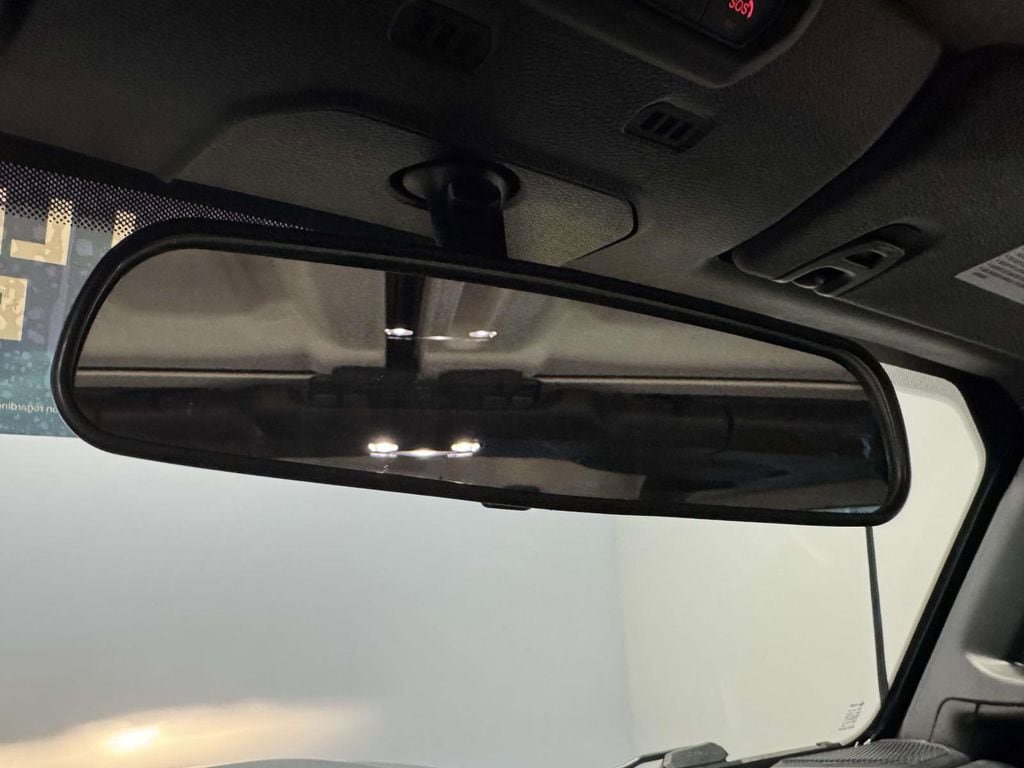 Used 2022 Jeep Wrangler Sport AWD/4WD image 26