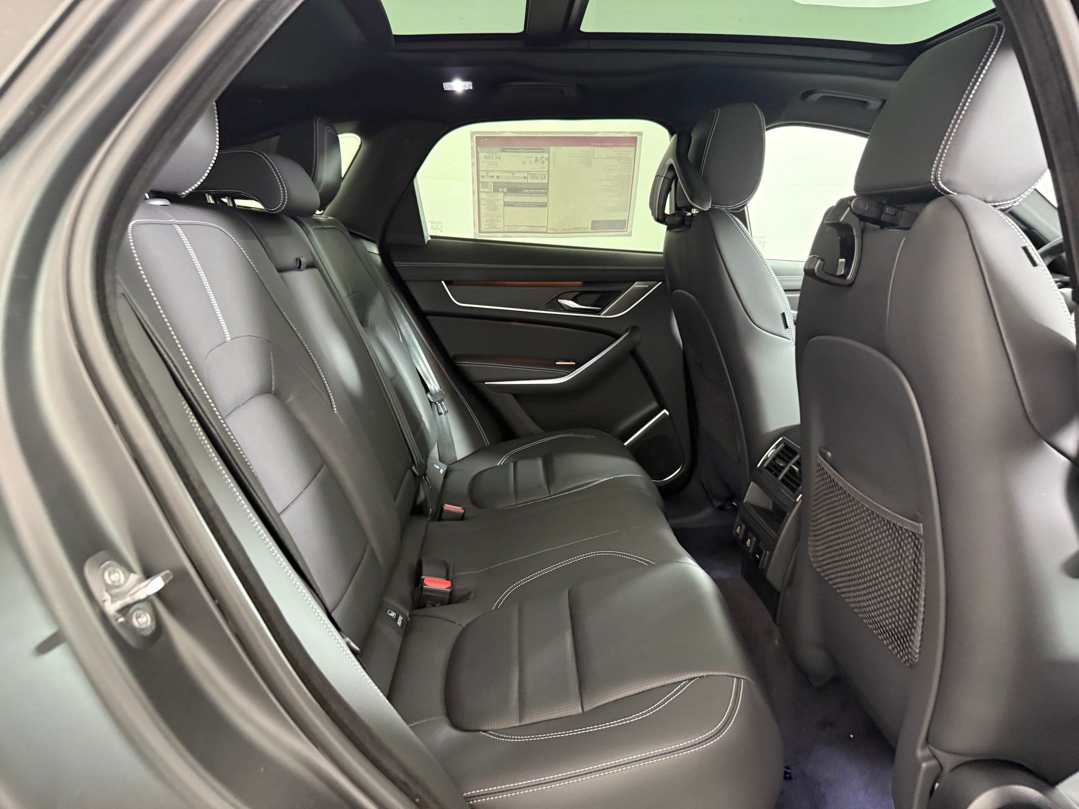 New 2026 Jaguar F-PACE R-Dynamic S AWD/4WD image 27
