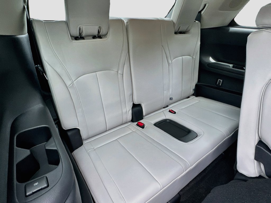 New 2027 INFINITI QX60 Luxe w/ Cargo Package FWD image 29
