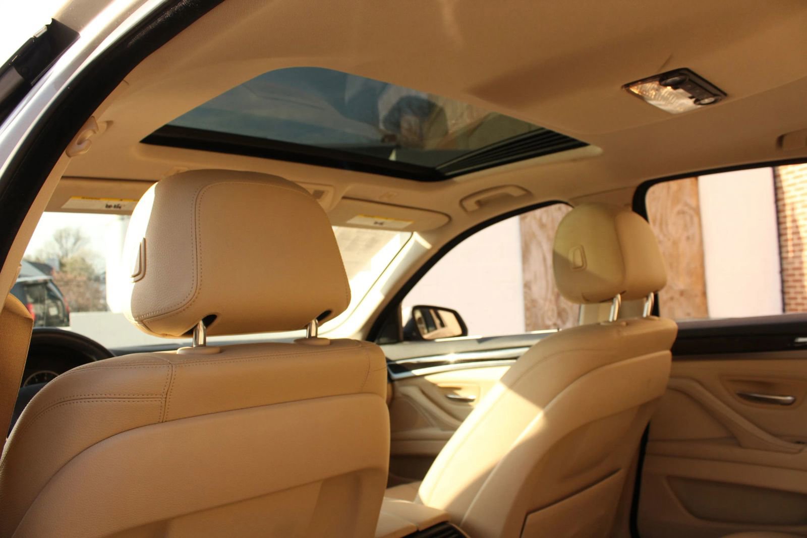 Used 2015 BMW 528i Sedan RWD image 19