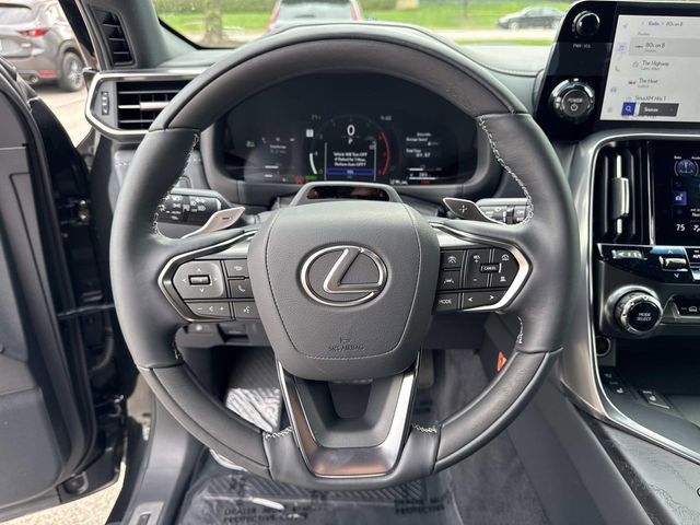 New 2026 Lexus LX 700h Luxury AWD/4WD image 27
