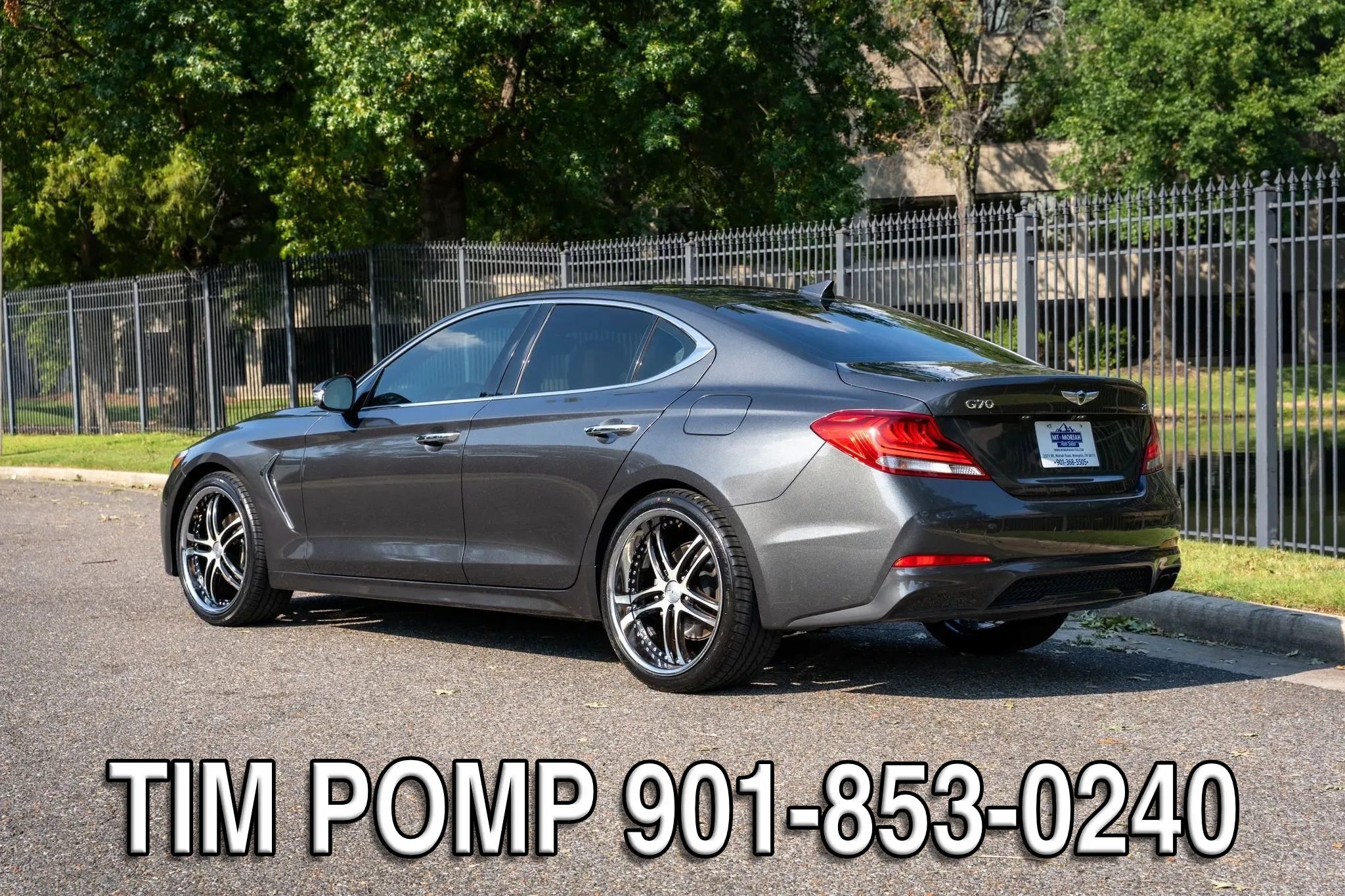 Used 2020 Genesis G70 2.0T w/ Elite Package RWD image 9