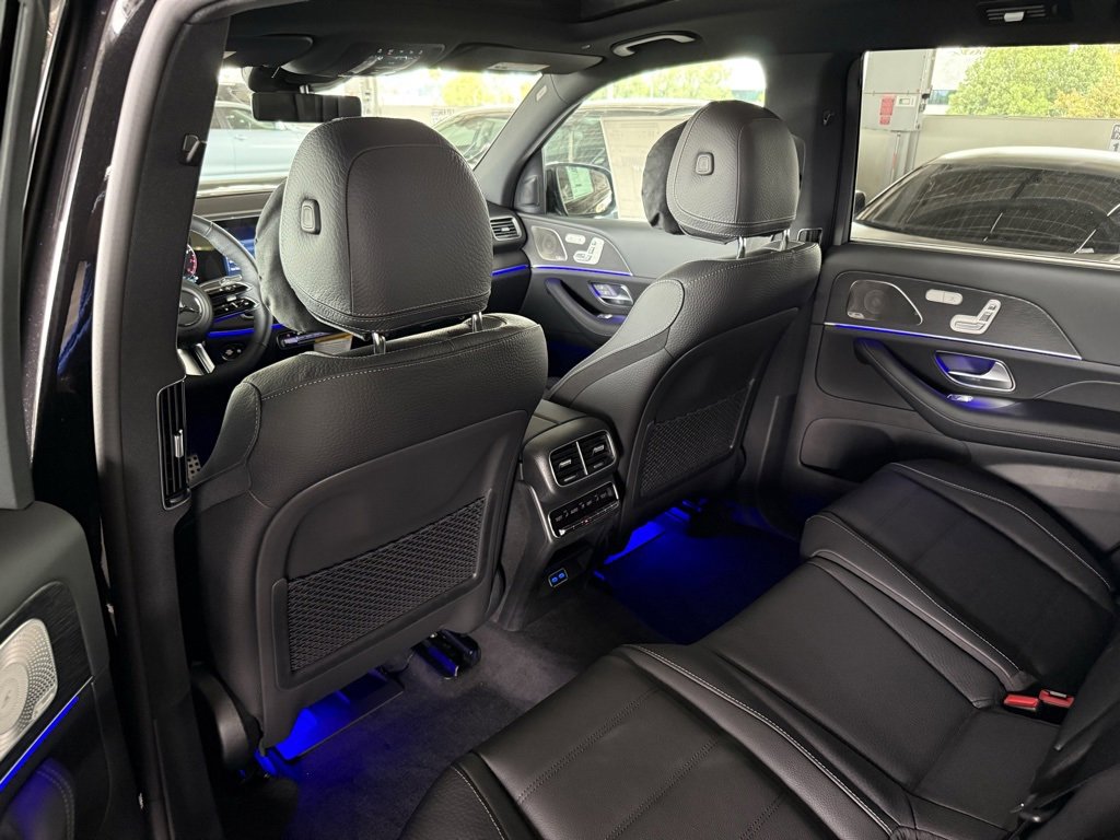 New 2026 Mercedes-Benz GLS 580 4MATIC image 26
