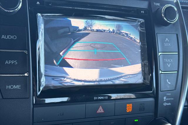 Certified 2016 Toyota Camry SE image 20