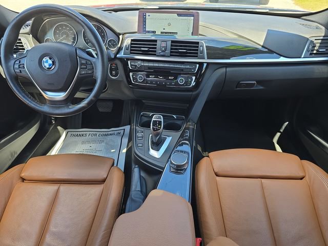 Used 2018 BMW 330i xDrive Sedan w/ Premium Package image 9
