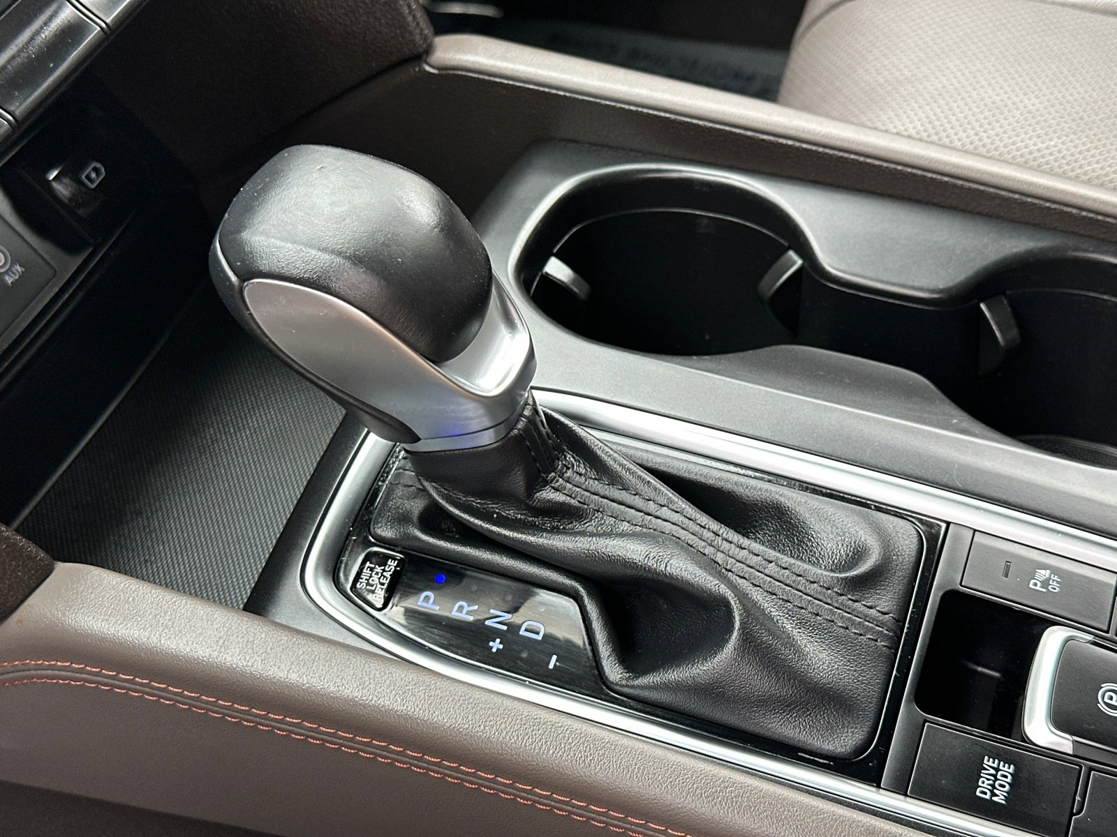 Used 2019 Hyundai Santa Fe Limited image 35