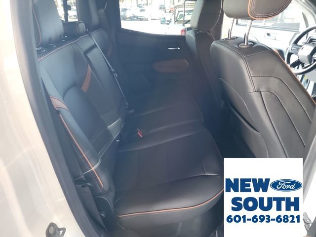 Used 2024 GMC Canyon AT4 w/ AT4 Premium Package image 33