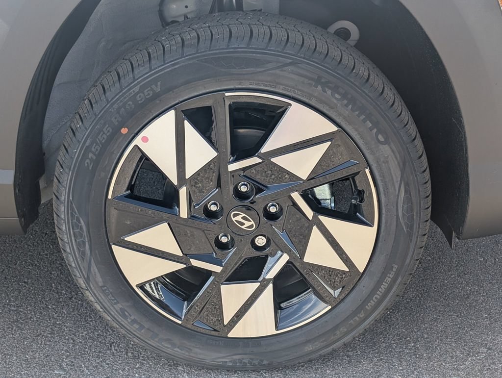 New 2025 Hyundai Kona SEL AWD/4WD image 58