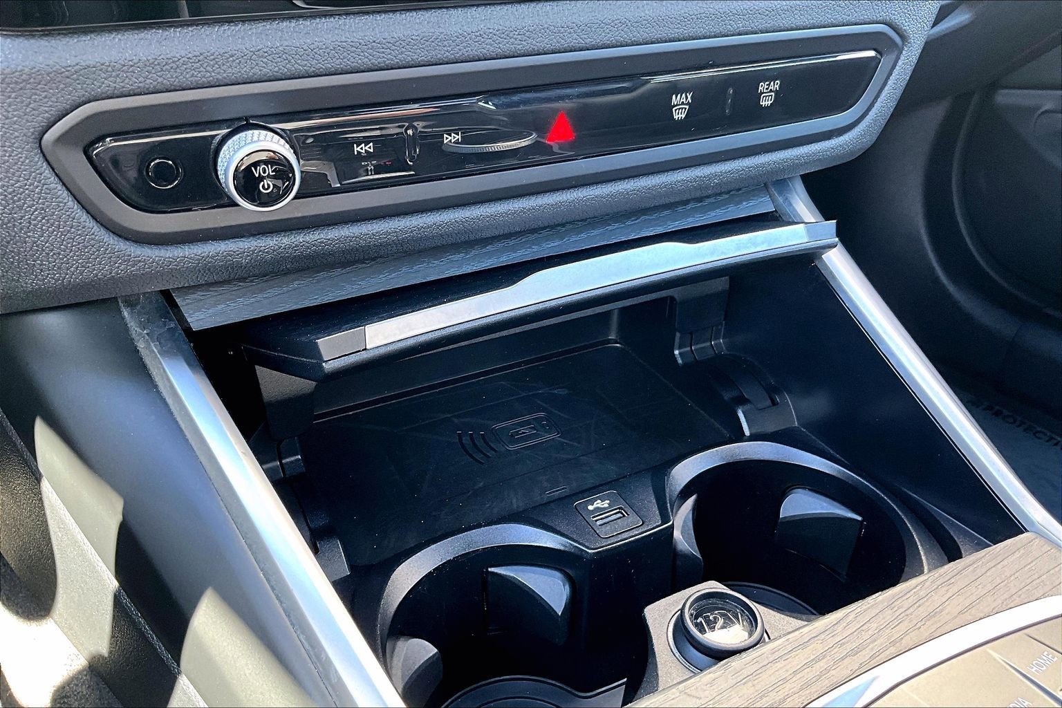 Used 2025 BMW 430i Convertible image 33