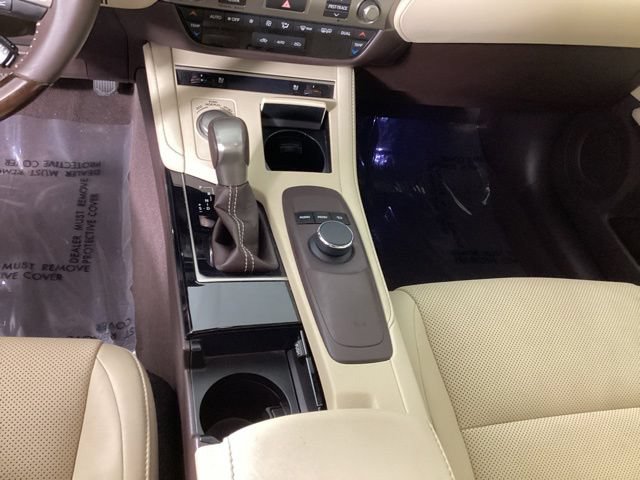 Used 2016 Lexus ES 350 w/ Premium Package w/Wood Trim FWD image 16