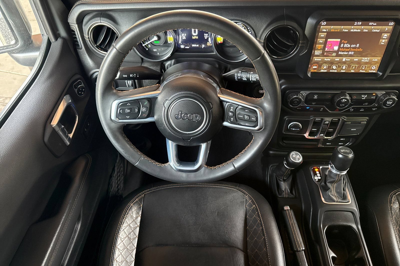 Used 2023 Jeep Wrangler Unlimited Sahara AWD/4WD image 14