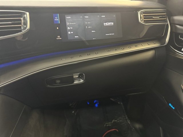 Used 2024 Jeep Grand Wagoneer Series III w/ Rear-Seat Entertainment Group image 25