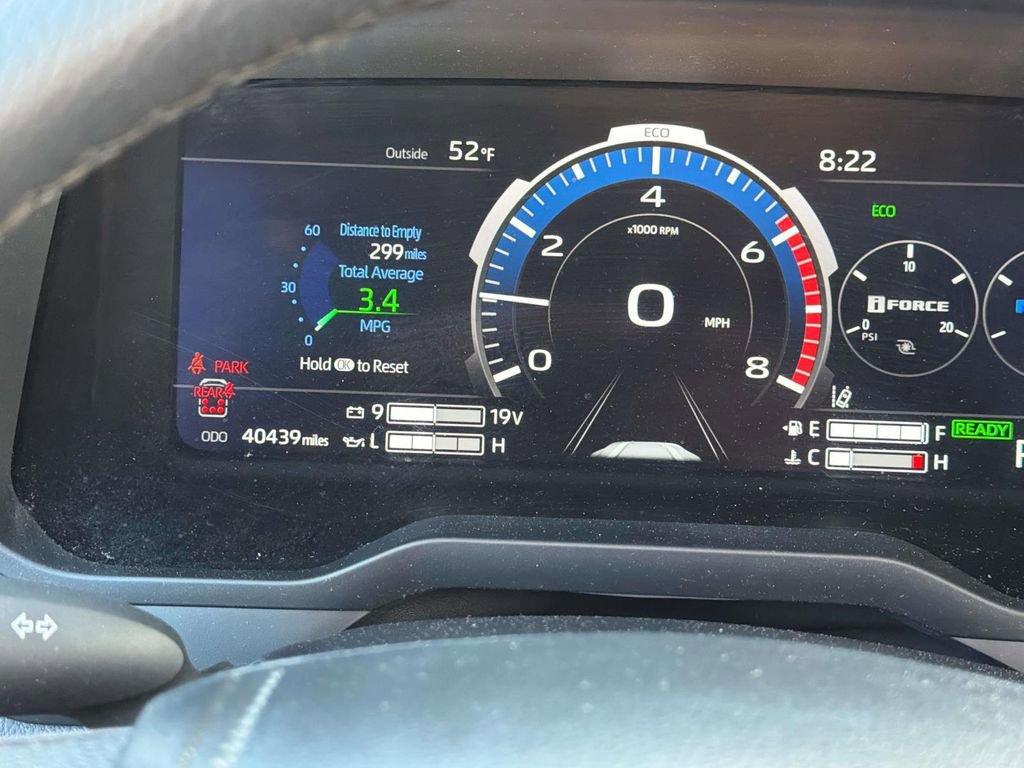 Certified 2024 Toyota Sequoia Limited image 12