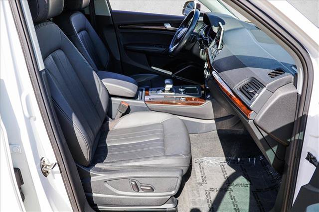 Used 2019 Audi Q5 2.0T Premium Plus AWD/4WD image 28