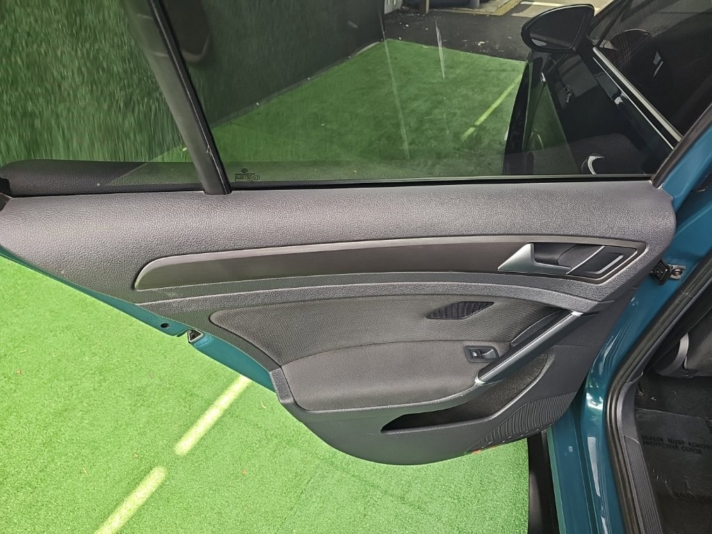 Used 2019 Volkswagen GTI Rabbit Edition FWD image 37