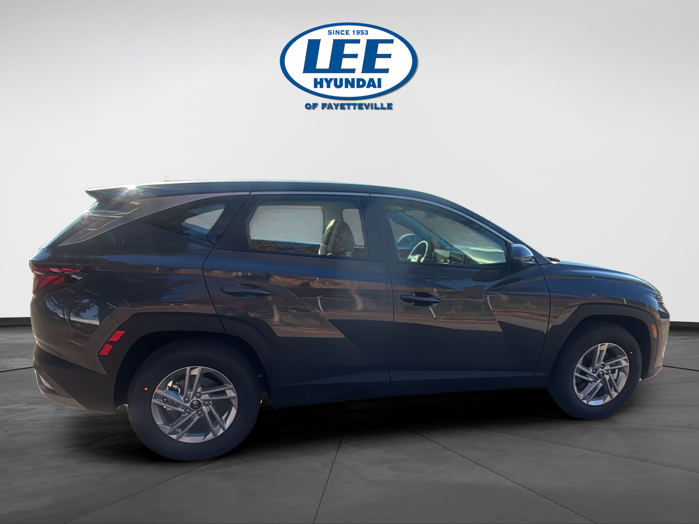 Certified 2026 Hyundai Tucson SE FWD image 2