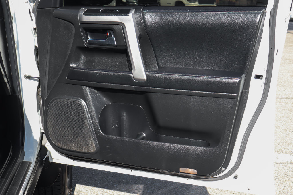 Used 2021 Toyota 4Runner SR5 AWD/4WD image 44