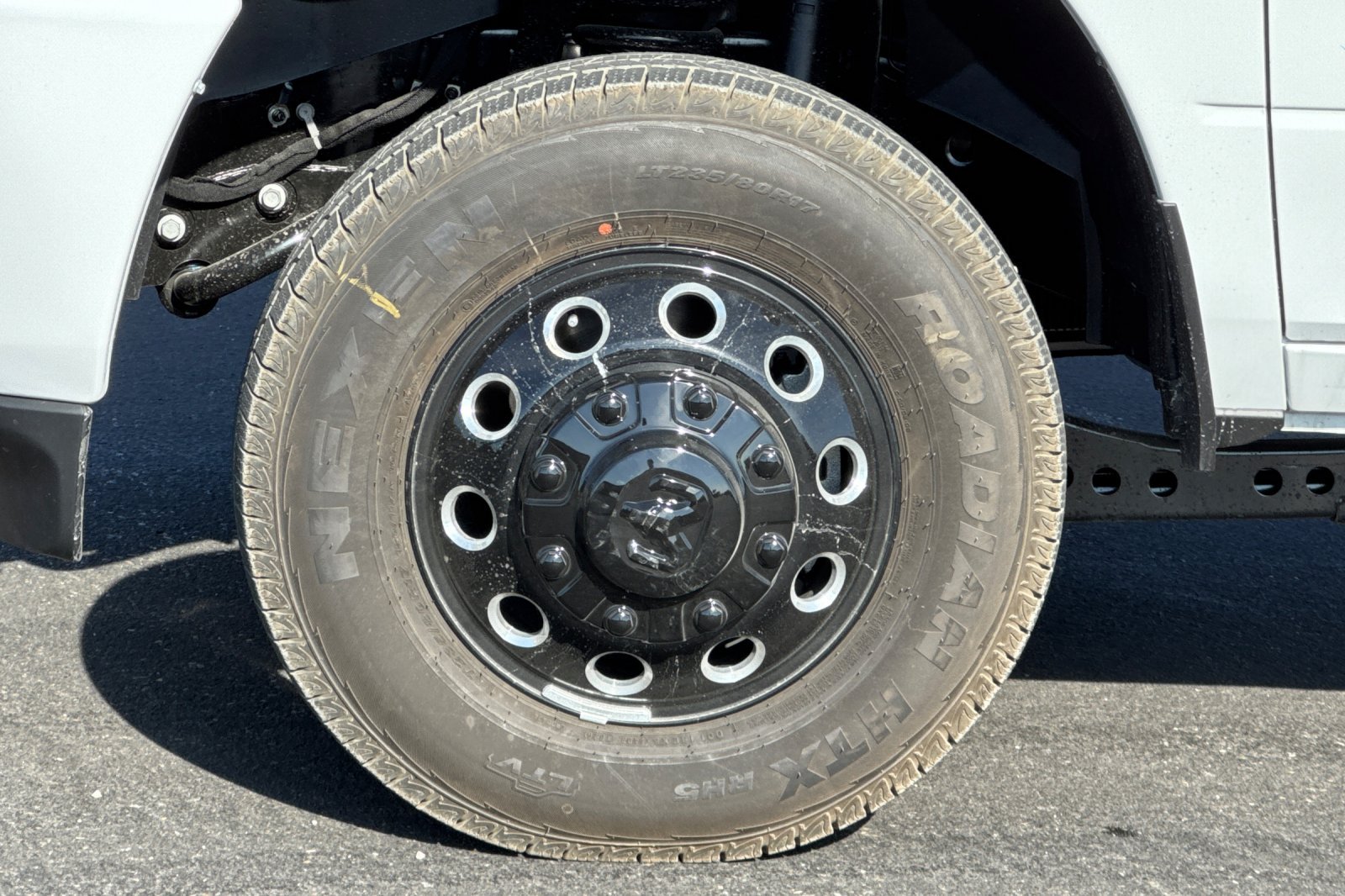 New 2027 RAM 3500 Laramie w/ Night Edition AWD/4WD image 24